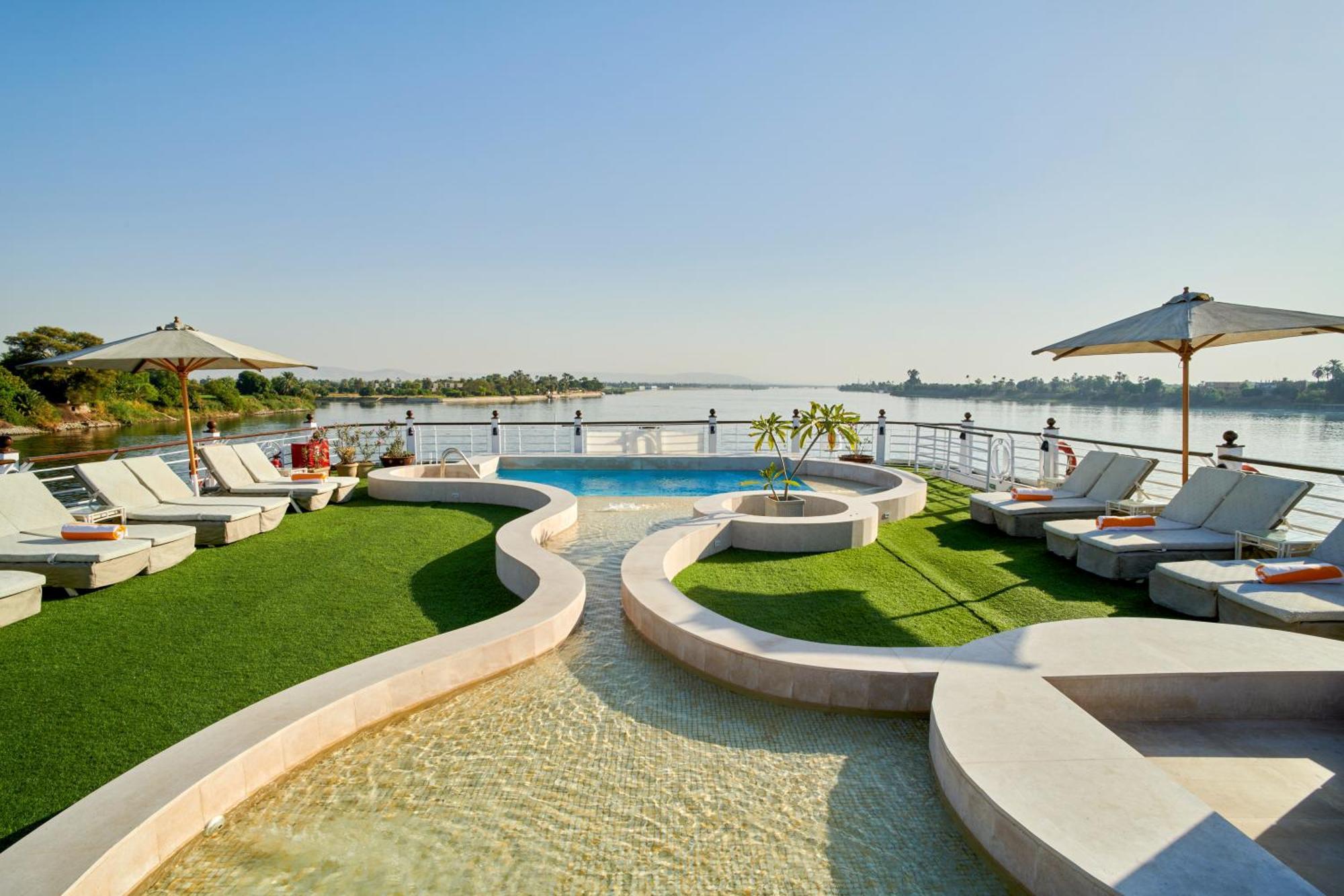 Moevenpick Royal Lotus Nile Cruise, Every Monday Four Nights From Luxor, Every Friday Three Nights From Aswan - Including Excursions & Sightseeing Bagian luar foto